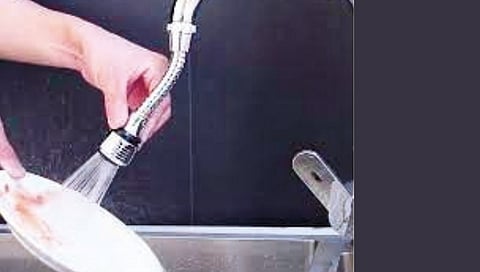 नवतंत्रज्ञान आणि पाणी वाचविण्याचे प्रयोग