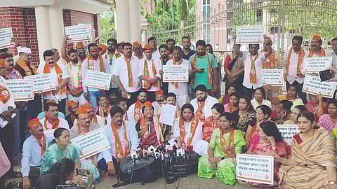 Shiv Sainik who participated with Sushma Andhare in the protest in front of the Divisional Office