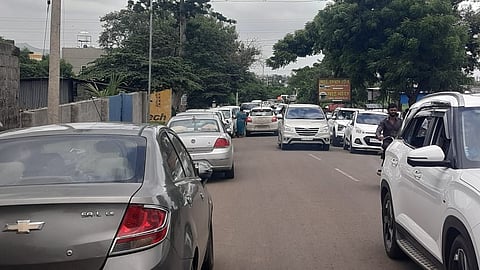 Traffic jam due to vehicle parking on Jotiba road