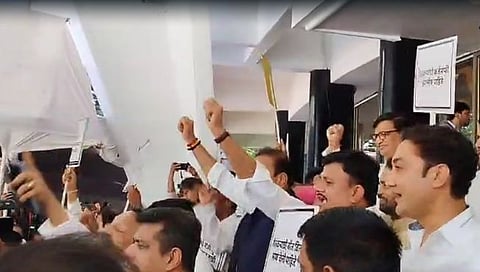 Maharashtra assembly session