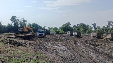 Illegal Mining in Pakadiguddam Dam