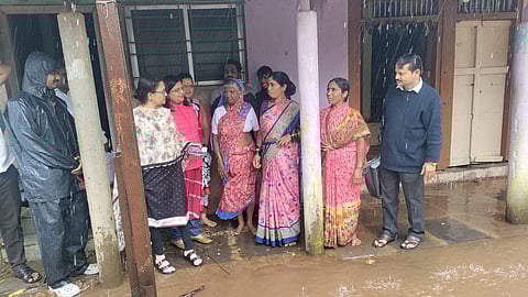 Kolhapur Flood News : West Bhudargarh area in darkness for five days