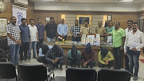 The police have arrested the robbery gang.