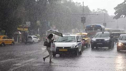 Holiday Declered To all School In Mumbai Due To Heavy rain