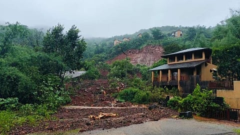 A fissure collapsed in Lavasa City, two to three people are estimated to be trapped