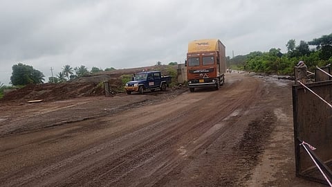 Road inspection by NHAI: Interstate traffic resumes through two lanes separately