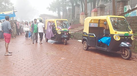 e-rickshaw Matheran