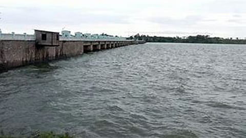 गिरणा नदी