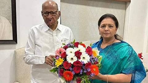 Ashatai Shinde meets Sharad pawar