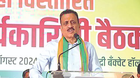 Girish Mahajan, BJP meeting