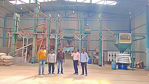 Shabari Adivasi Vitta Va Vikas Mahamandal Nashik.