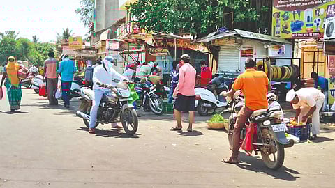 Markets arranged on the main road in Satara