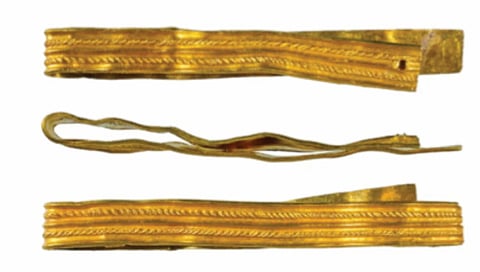 rare Roman gold bracelet found by a 12 year old boy