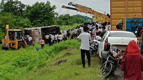 Shivshahi bus fatal accident on Amravati-Nagpur highway; Both died