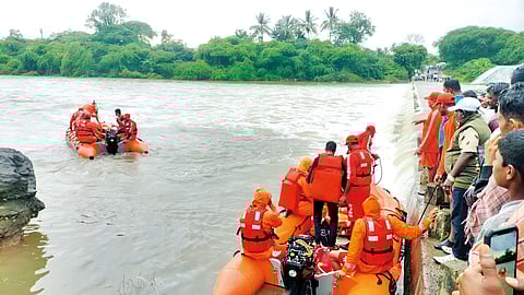The couple was swept away by the Yerla river