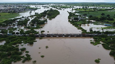 कयाधू नदीचे पाणी इसापूर धरणात सोडून ते नांदेडला सोडले जाणार आहे.