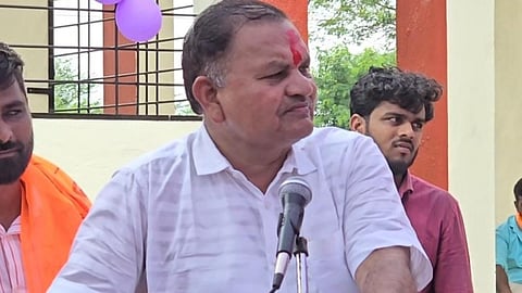 ramesh bornar criticizes uddhavthackeray