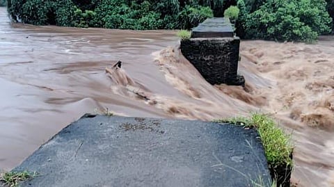 The bridge connecting Panadur-Vetalbambarde villages was swept away.