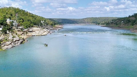 Garbage problem in rivers is alarming