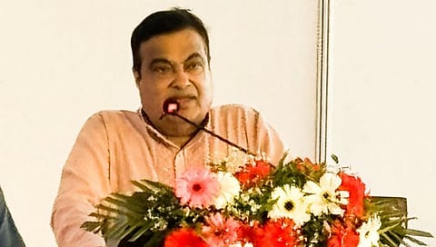 केंद्रीय रस्ते महामार्ग विकास मंत्री नितीन गडकरी