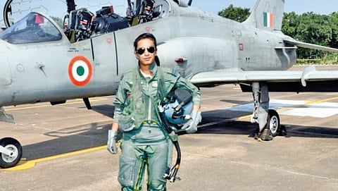Mohana Singh Becomes First Woman Fighter Pilot in Elite 'Flying Bullets' Squadron