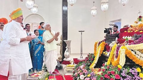 Satara Bhawani Talwar worship