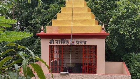 A temple collapsed into a well at Gadmudshingi; Death of one