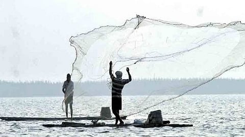 Prisoners in Pakistan family aid