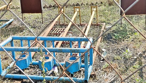 More inconvenience in the Group Education Officer's office