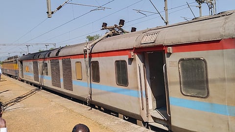 Konkan Railway traffic disrupted due to electrical fault