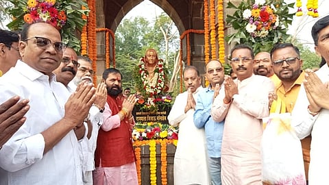 लाडक्या बहिणींची संक्रात होणार गोड, मंत्री गोगावलेंची घोषणा