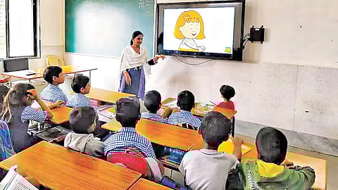 शैक्षणिक तरतुदींवर अधिक भर हवा होता