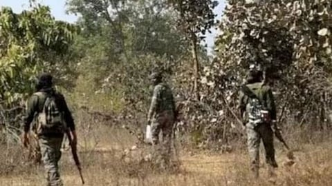 Naxalites detonate IED in Aranpur area of Chhattisgarh