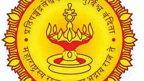 कार्यालयात फक्त दोनच कर्मचारी कार्यरत