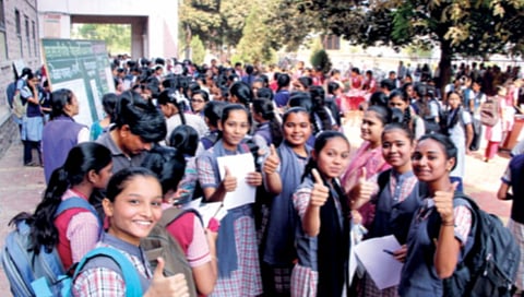 968 candidates did not appear for the 10th standard Marathi paper