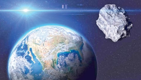‘त्या’ लघुग्रहापासून पृथ्वी वाचली; पण चंद्रासाठी धोका कायम!