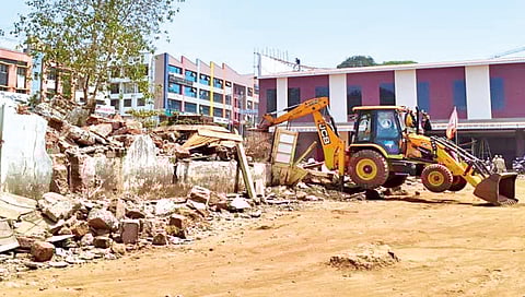 Ratnagiri city bus stand finally demolished