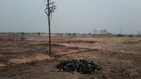 रुई शिवारातील 'तो' खडक ज्वालामुखी नाही तर...