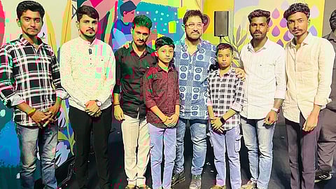 Aamir Khan visit Santosh Deshmukh Family