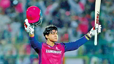 vaibhav-suryavanshi-left-handed-batsman-makes-strong-entry