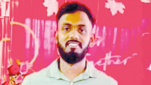 youth-dies-in-bike-truck-accident-at-hasapur