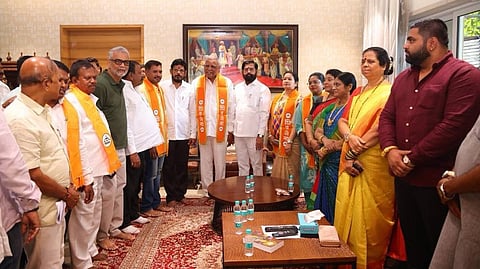 Thane Former mayor joins Shiv Sena