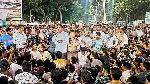 Santibastawad religious controversy