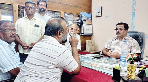 boat traffic disruption