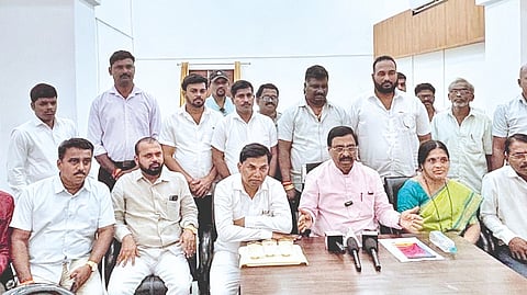 Thackeray Shiv Sena protests