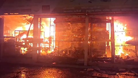 Chandrapur Fire News