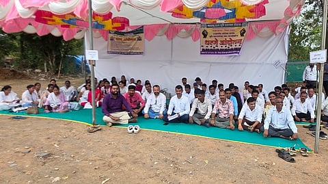 Agriculture Assistants Protest