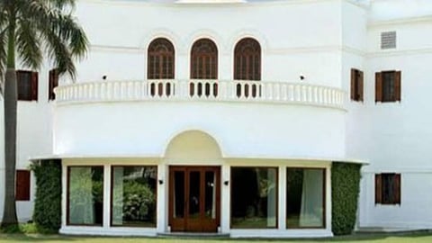 Mumbai Officer Residence Problem