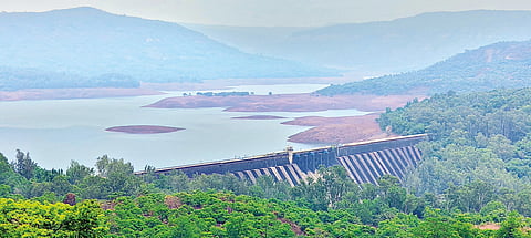 Koyna Dam |