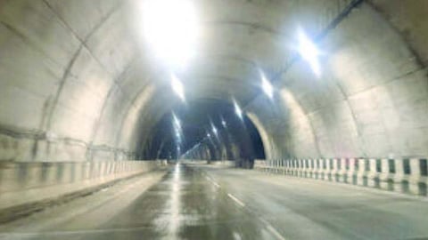 Kashedi Tunnel News